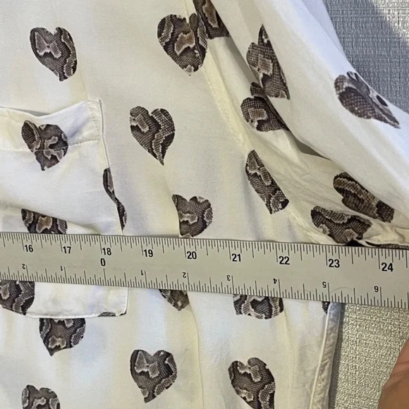 All Saints leapard print Heart Print Top - Picture 8 of 9